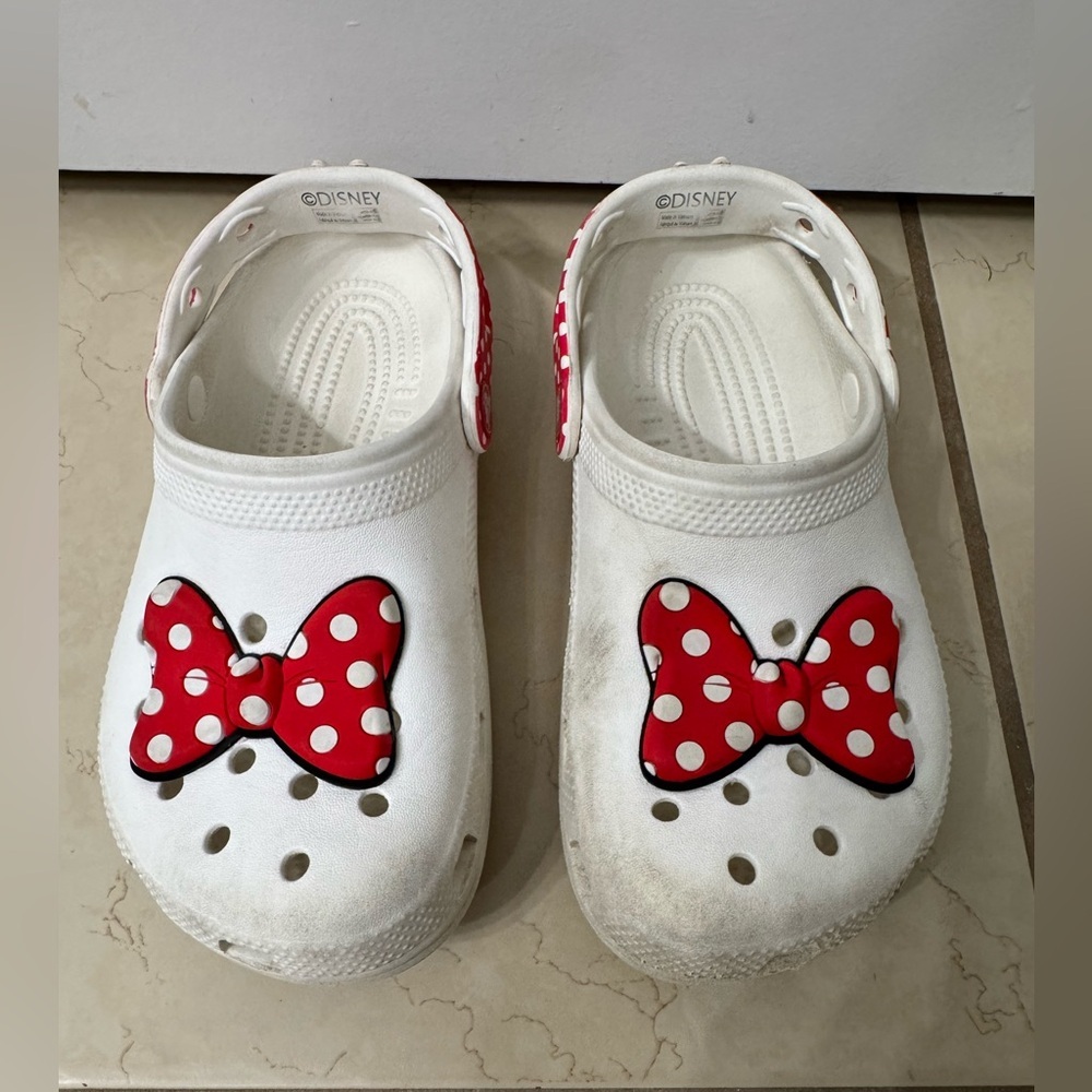 CROCS Girls Minnie Mouse - Picture 2 of 3